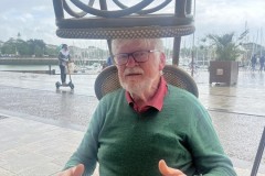 La-Rochelle-Brendan-Lynch-under-an-umbrella